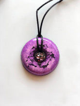 Load image into Gallery viewer, Resin Pendant Necklace